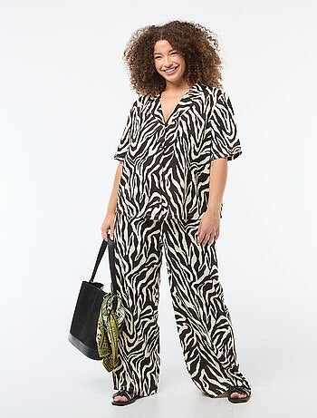 Pantaloni ampi in maglia goffrata