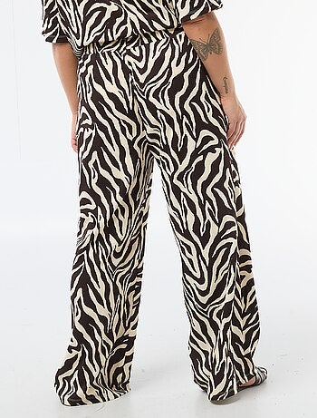 Pantaloni ampi in maglia goffrata