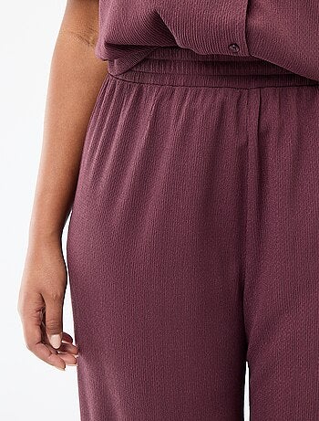 Pantaloni ampi in maglia goffrata