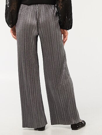 Pantaloni ampi in maglia plissettata