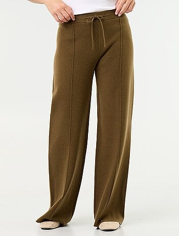 Pantaloni ampi in maglia