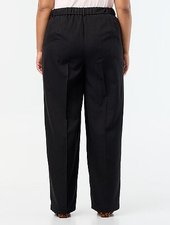 Pantaloni ampi in tessuto fluido