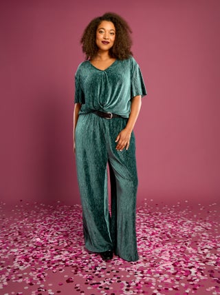 Pantaloni ampi in velluto a coste tinta unita