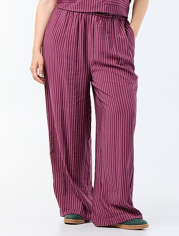 Pantaloni ampi in viscosa fluida
