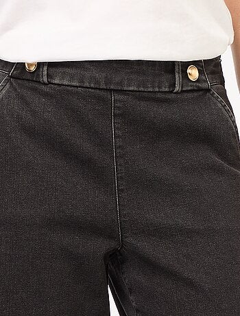 Pantaloni ampi 'JDY' con bottoni decorativi in vita