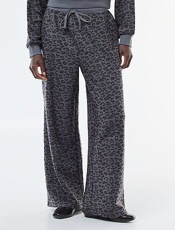Pantaloni ampi leopardati effetto peluche