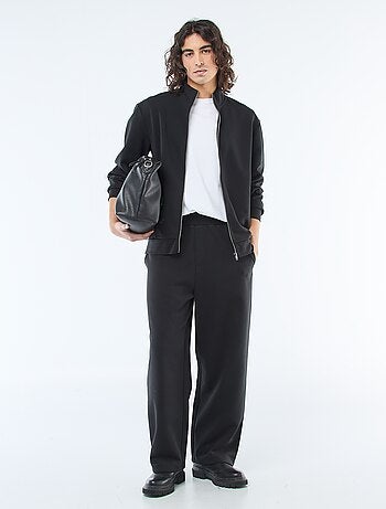 Pantaloni ampi stile jogging