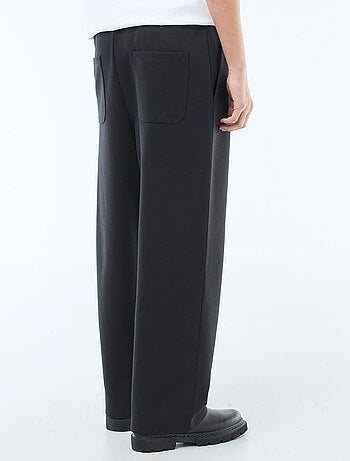 Pantaloni ampi stile jogging