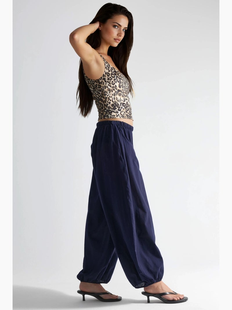 Pantaloni balloon con vita elasticizzata e tasche busem Blu marino - Kiabi