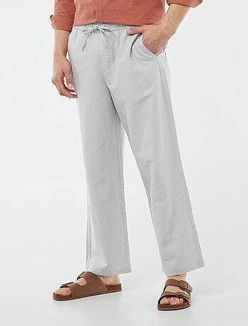 Pantaloni cargo