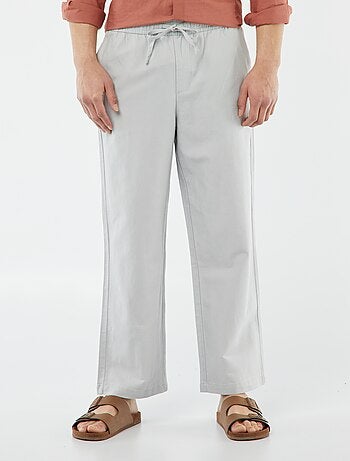 Pantaloni cargo