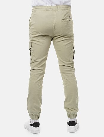 Pantaloni cargo multitasche