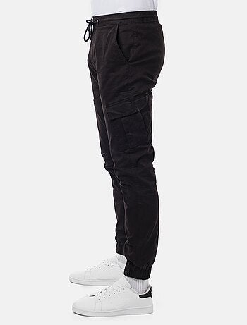 Pantaloni cargo multitasche