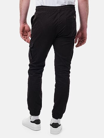 Pantaloni cargo multitasche
