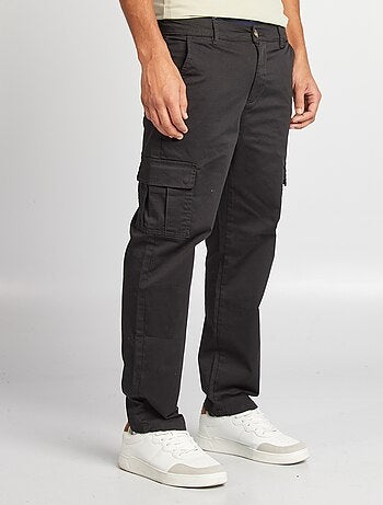 Pantaloni cargo taglio dritto