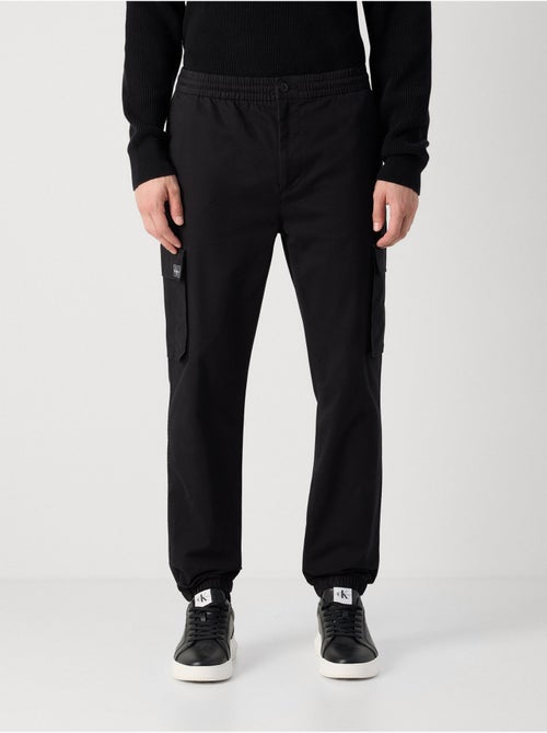 Pantaloni Cargo Uomo Calvin Klein Jeans Cotone - Kiabi Pantaloni Cargo Uomo Calvin Klein Jeans Cotone - Kiabi