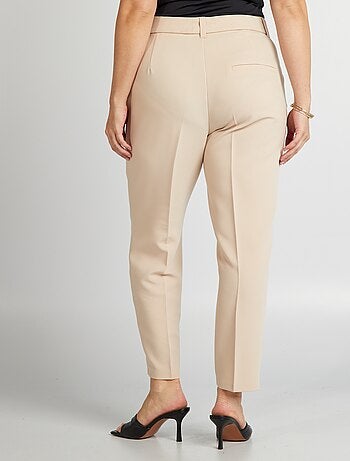 Pantaloni carrot fit