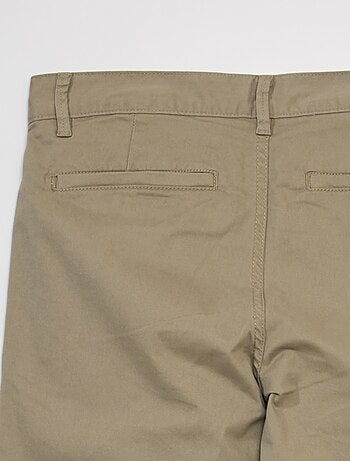 Pantaloni chino in cotone stretch L34