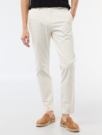 Pantaloni chino in twill