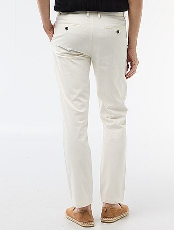 Pantaloni chino in twill