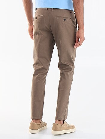 Pantaloni chino in twill