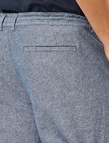 Pantaloni chino regular in misto lino