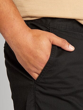 Pantaloni chino regular L32