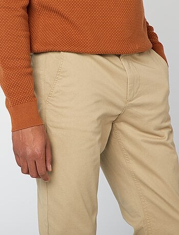 Pantaloni chino slim