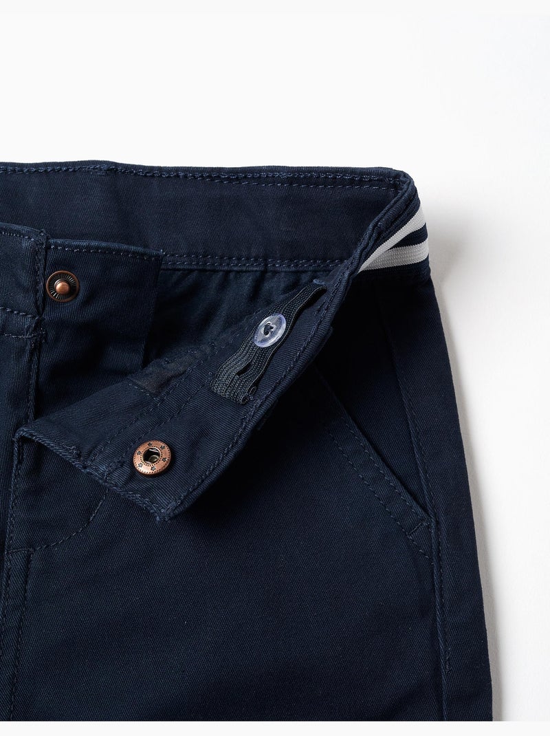 Pantaloni chino slim fit in twill con nastro a righe Blu Blu - Kiabi