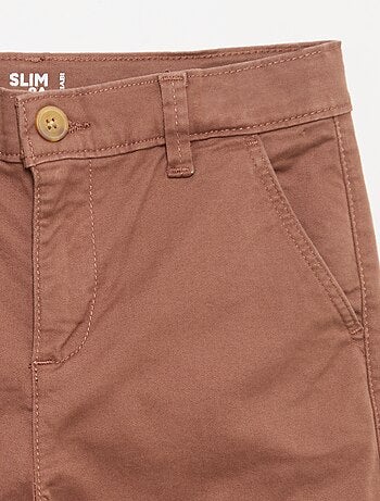 Pantaloni chino slim