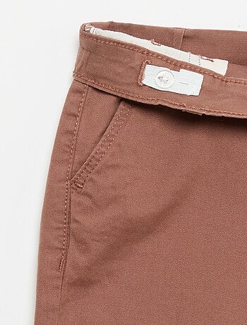 Pantaloni chino slim