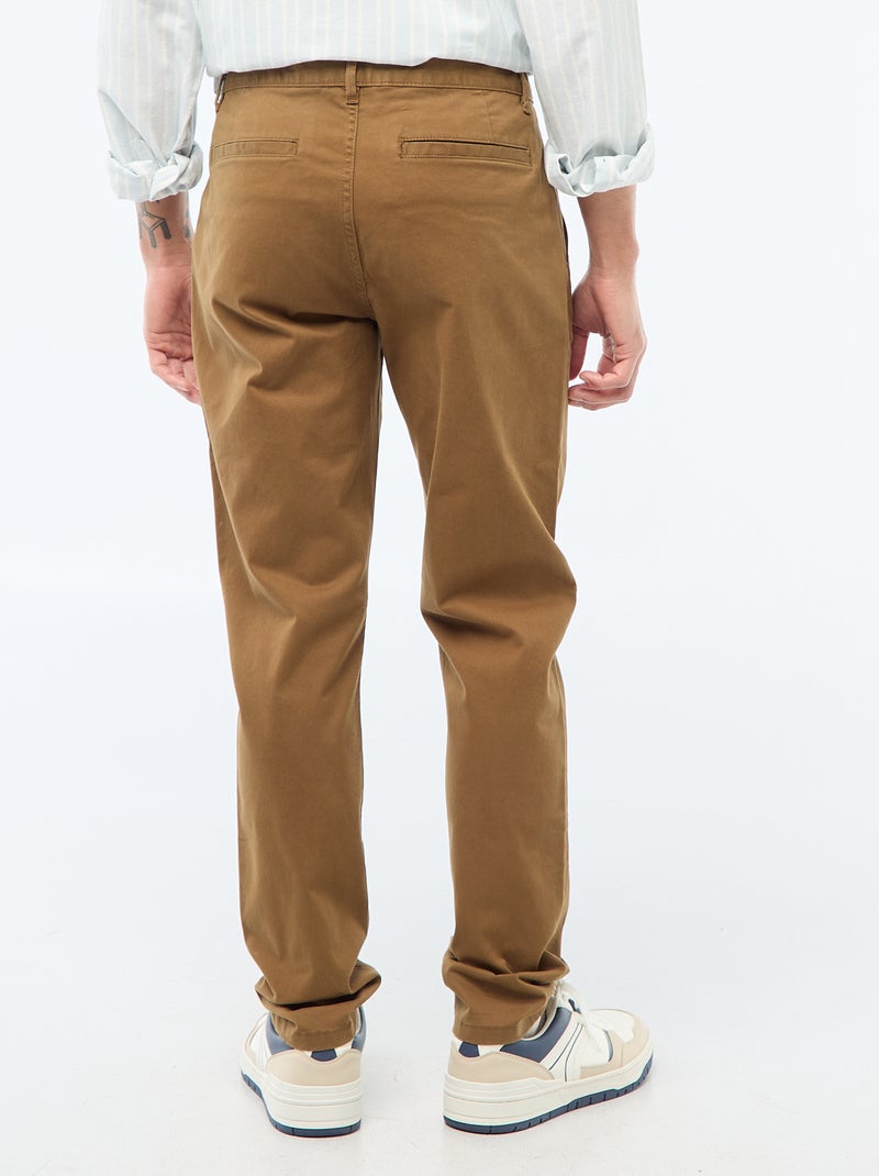 Pantaloni chino slim Marrone - Kiabi