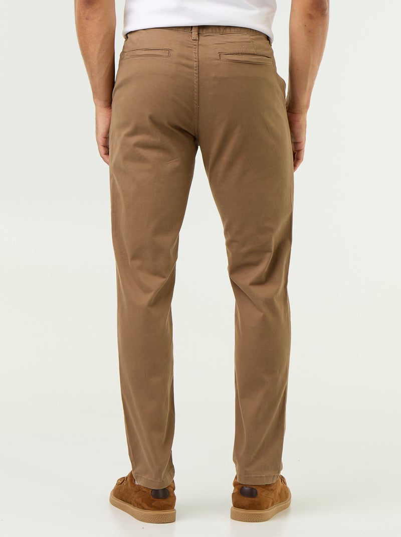 Pantaloni chino slim Marrone - Kiabi