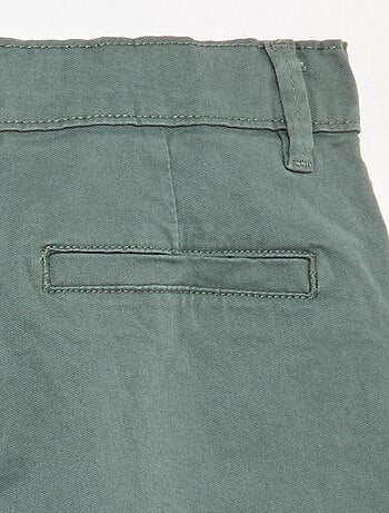 Pantaloni chino slim