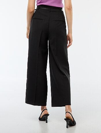 Pantaloni city a gamba larga con cintura sottile