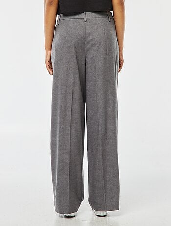 Pantaloni city larghi con pinces