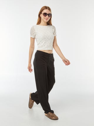 Pantaloni city larghi con pinces