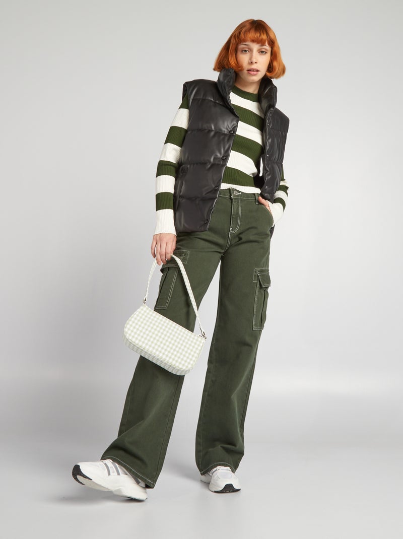 Pantaloni con tasche con patta VERDE - Kiabi
