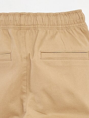 Pantaloni con tasche e vita regolabile