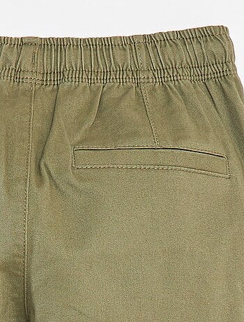 Pantaloni con tasche e vita regolabile