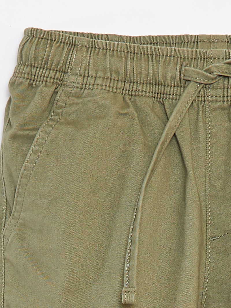 Pantaloni con tasche e vita regolabile Verde - Kiabi