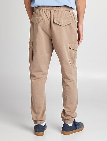 Pantaloni con tasche laterali