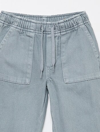 Pantaloni con tasche rettangolari - Taglio più aderente