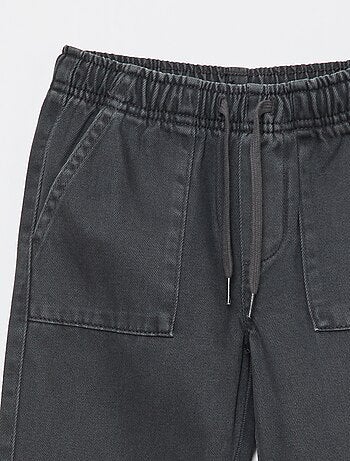 Pantaloni con tasche rettangolari - Taglio più aderente