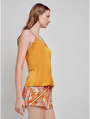 Pantaloni corti con stampa orientale