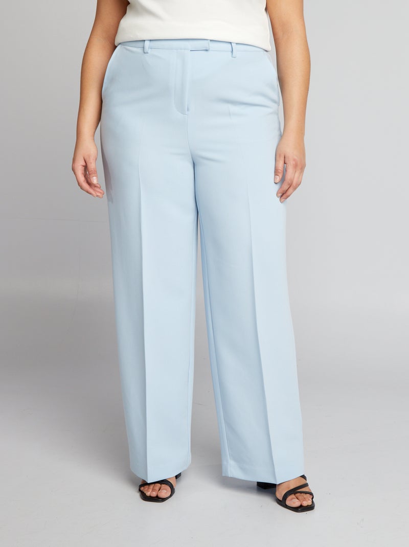 tagliare pantaloni corti