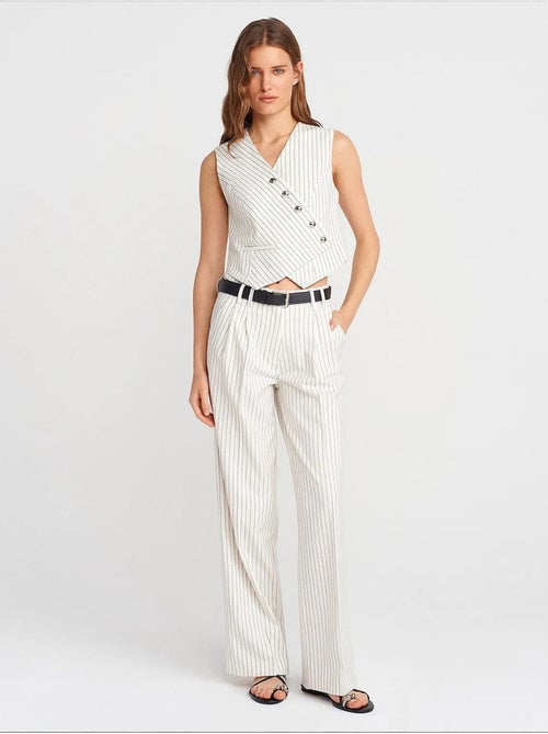 Pantaloni da donna a gamba dritta dilvin - Kiabi Pantaloni da donna a gamba dritta dilvin - Kiabi