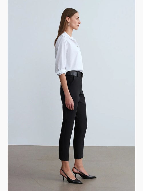 Pantaloni da donna a gamba dritta dilvin - Kiabi Pantaloni da donna a gamba dritta dilvin - Kiabi