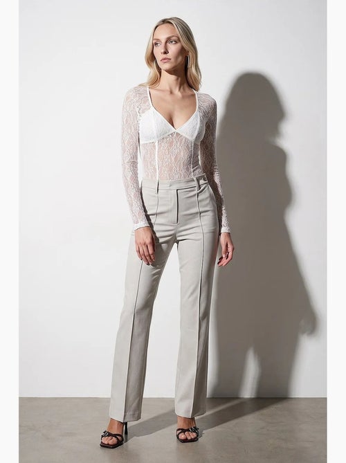 Pantaloni da donna in crêpe a gamba ampia a vita media dilvin - Kiabi Pantaloni da donna in crêpe a gamba ampia a vita media dilvin - Kiabi