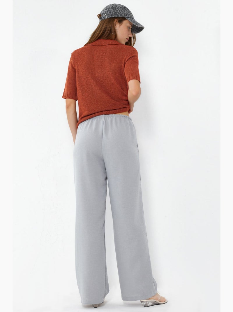 Pantaloni da donna in tessuto a gamba dritta busem Grigio chiaro - Kiabi